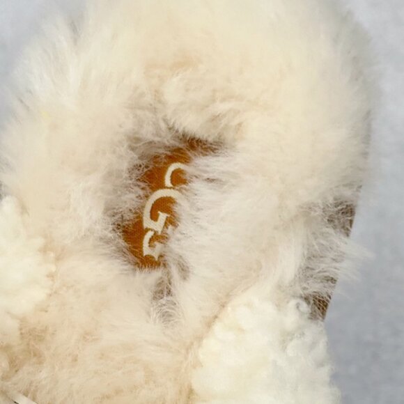 UGG White Bow Plush Slippers - Picture 8 of 9